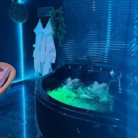 Coconroom Leden Balneo & Moment Unique A Deux
